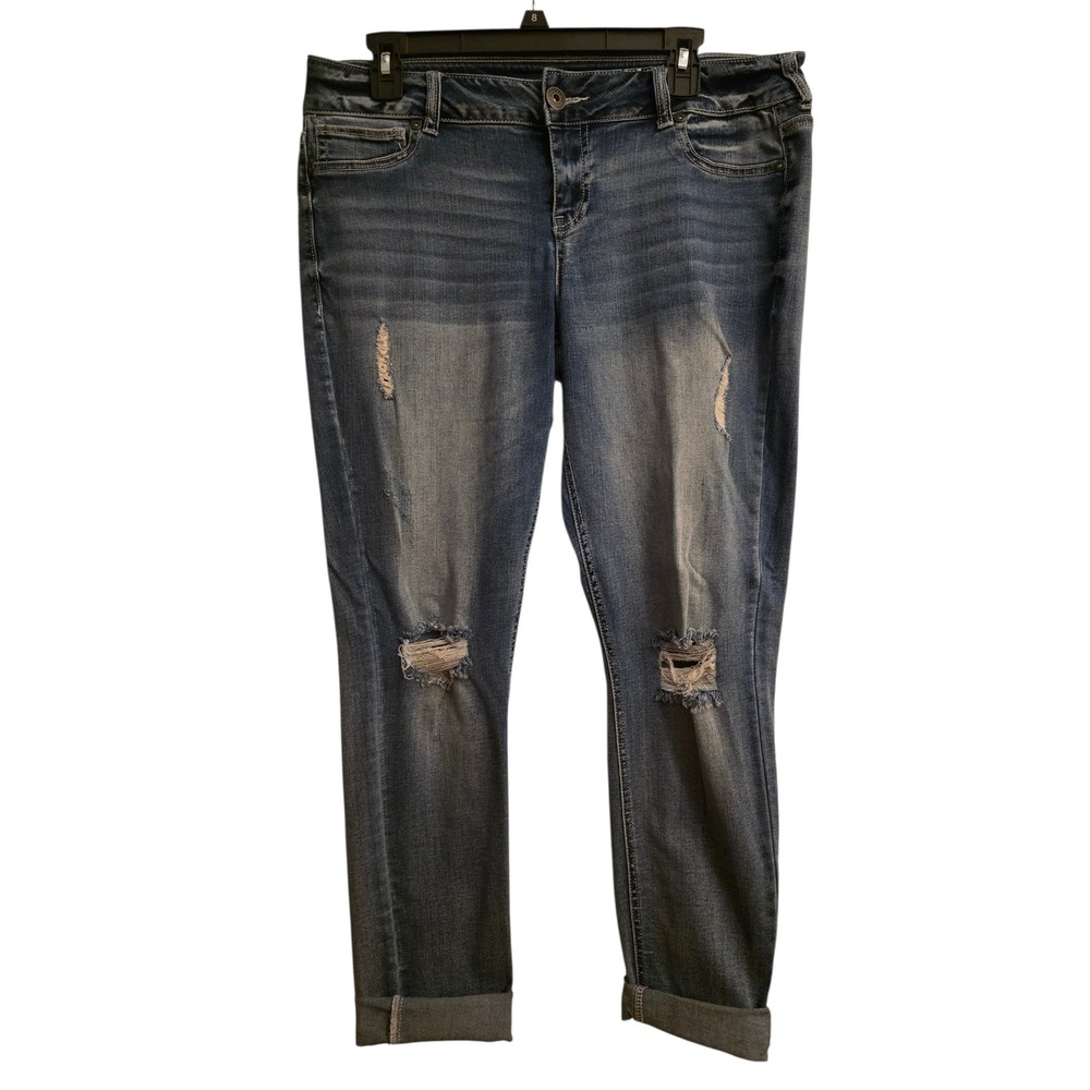 Maurices Womens Jeans Blue Distressed Cuffed Slim Fit Size 12/ 14 L-R‎